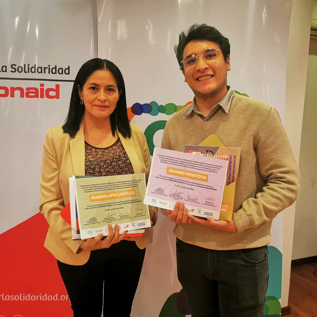 CatolicasBo's tweet photo. El día de hoy realizamos la premiación de nuestro Concurso de Reportajes Periodísticos "Los Derechos Sexuales y Derechos Reproductivos los más humanos de los Derechos", que celebró su versión 14.

#ConcursoDeReportajes
#PeriodismoQueTransforma https://t.co/sPaF4QcMi0