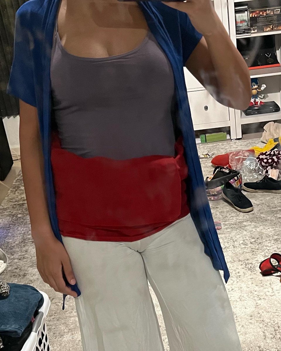 cospleyda's tweet photo. My big ass head didnt fit in the wig. I’m gonna either retrofit or reorder when I have that funny money. 
#wip  #windwaker https://t.co/qaBZpx2X2r