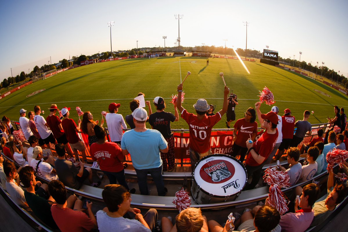AlabamaSoccer's tweet image. Free Donuts 
Free Coffee 
Free Soccer 

No. 2 Alabama hosts No. 7 Arkansas this Sunday. 
#RollTide