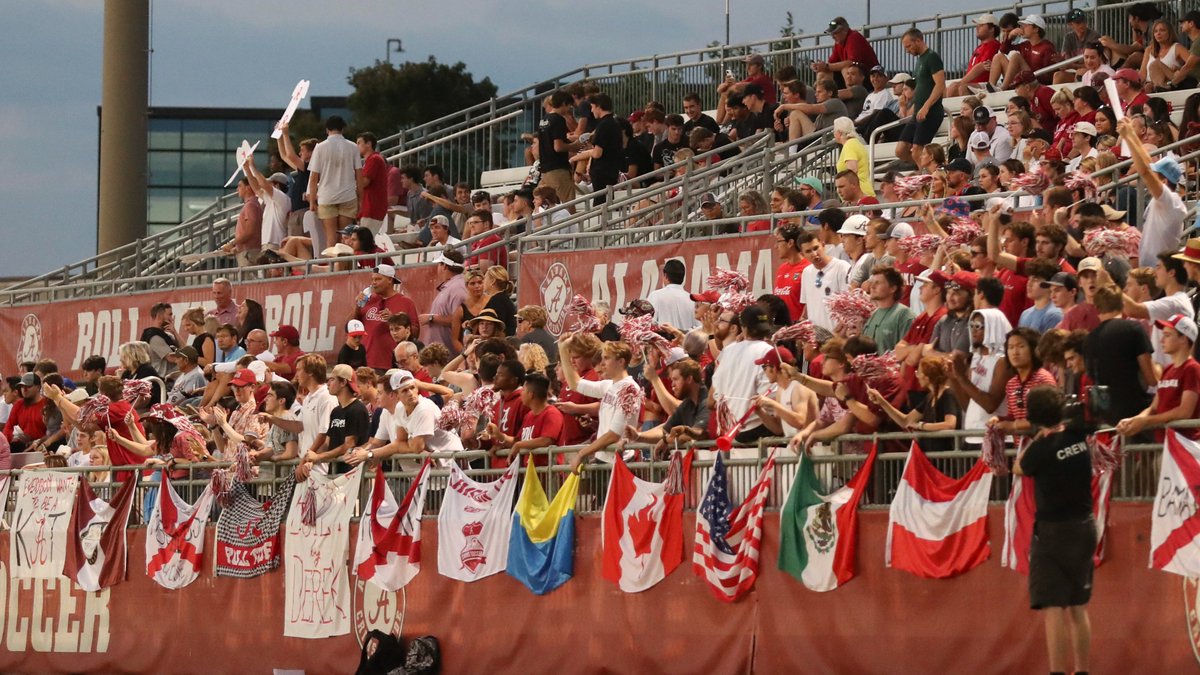 AlabamaSoccer's tweet image. Free Donuts 
Free Coffee 
Free Soccer 

No. 2 Alabama hosts No. 7 Arkansas this Sunday. 
#RollTide