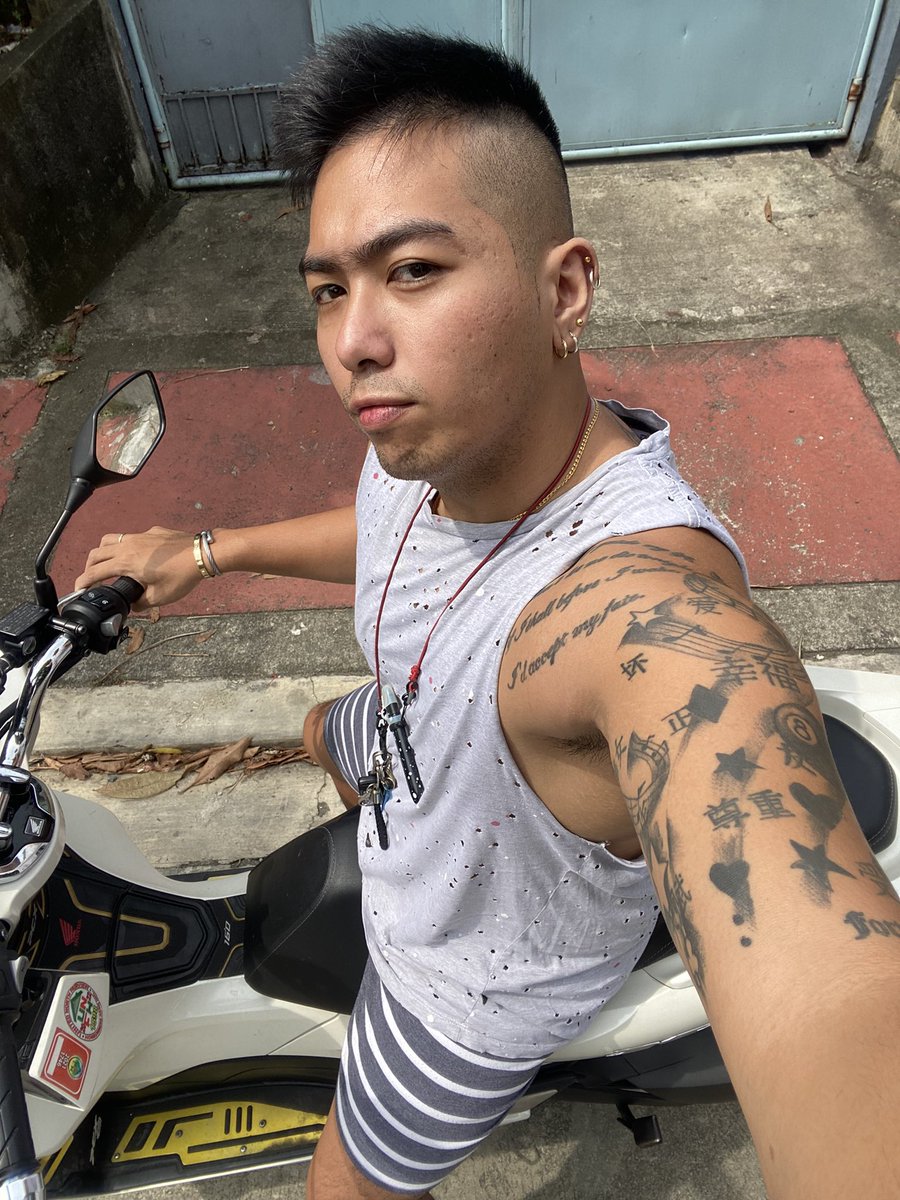 I'm back ebak! naging busy lang kaka eut 💦💦
Nag sawa na ako sa G app. dito ulit hanap ng ka Fubu sa Twi-TT-er. sino pwd regular?? 🍆🍑

Sino gusto sumama sa Trip namin this Oct 29-30? bilis pm me 

#Alterph #RiderMalibog #AngkasExtra #KantotSagad #DaksDriver