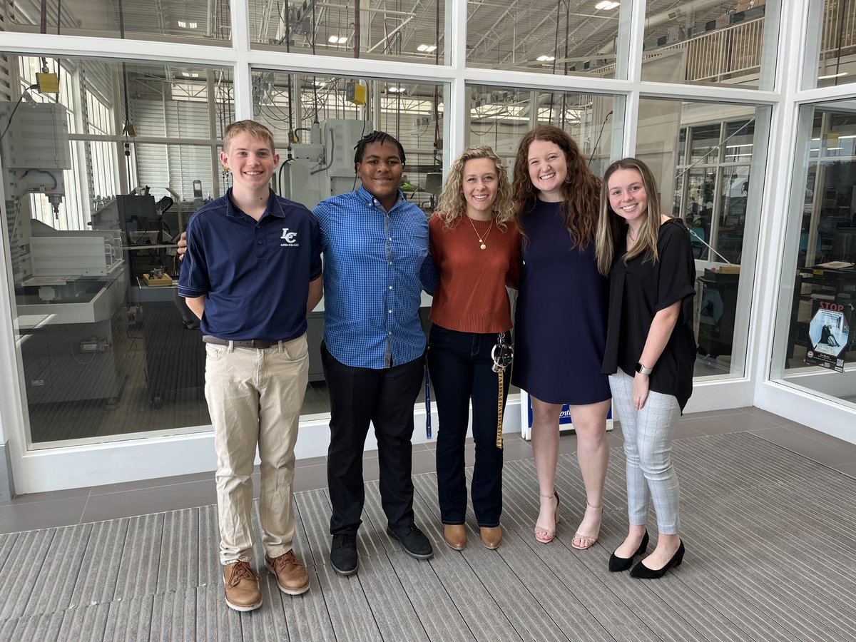 Toni Tatman tweet media