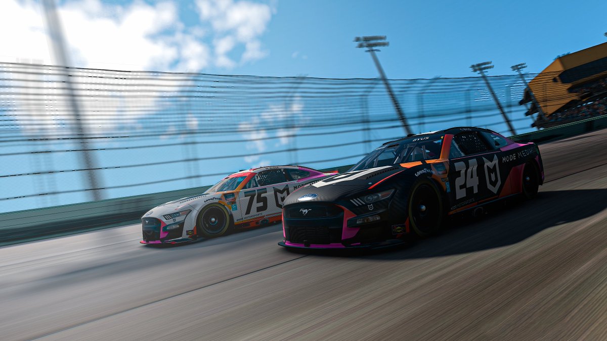 Mode Media House tweet media