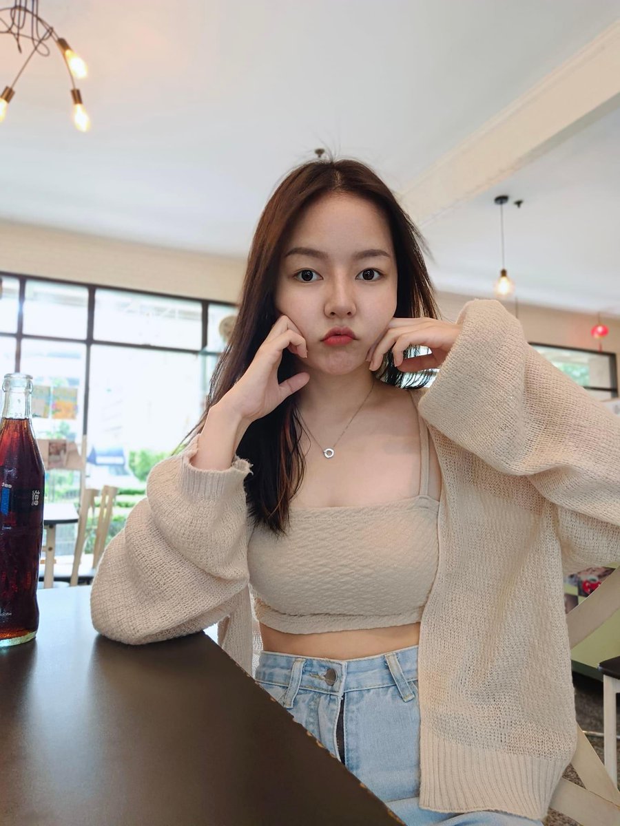 epamux's tweet photo. แก้มออกไม่ไหว https://t.co/wsAVACpYcL