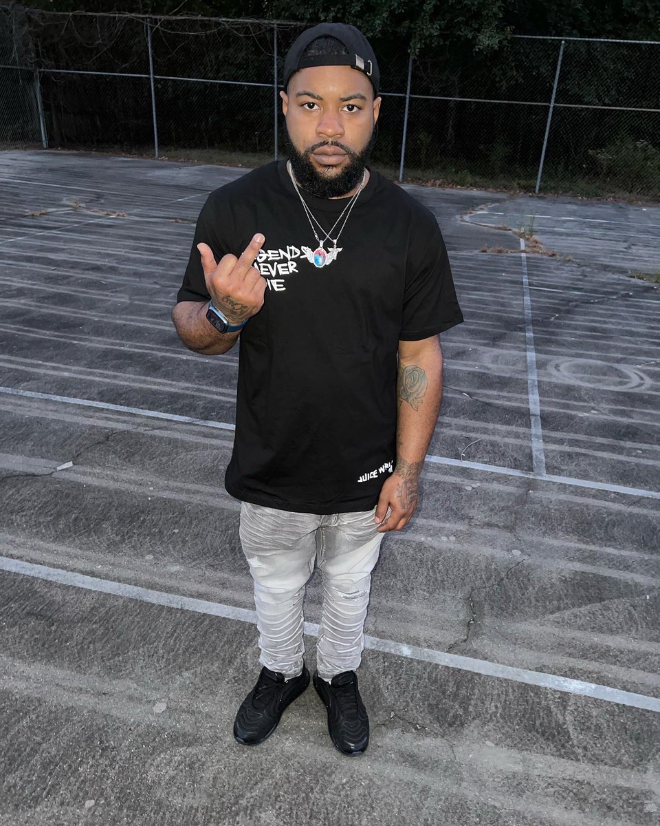 Stacksupbj's tweet photo. Ran it up quick, made this shit look like magic #ForeverLimanOg💙 https://t.co/V0kZDv3A2O