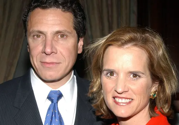 SophieCaligirl's tweet photo. @crustilye @RestDollfaceJMT King Charles must remove their Royal Titles now! The BRF must stay out of AMERICAN politics! The DDOS have no business accepting any 'award' at this liberal elite 'schmooze-fest' of RFK Human Rights! @FoxNews @PageSix @AP @DailyMailUK @SkyNews
@mrpford @megynkelly https://t.co/9wtNoQXSPA