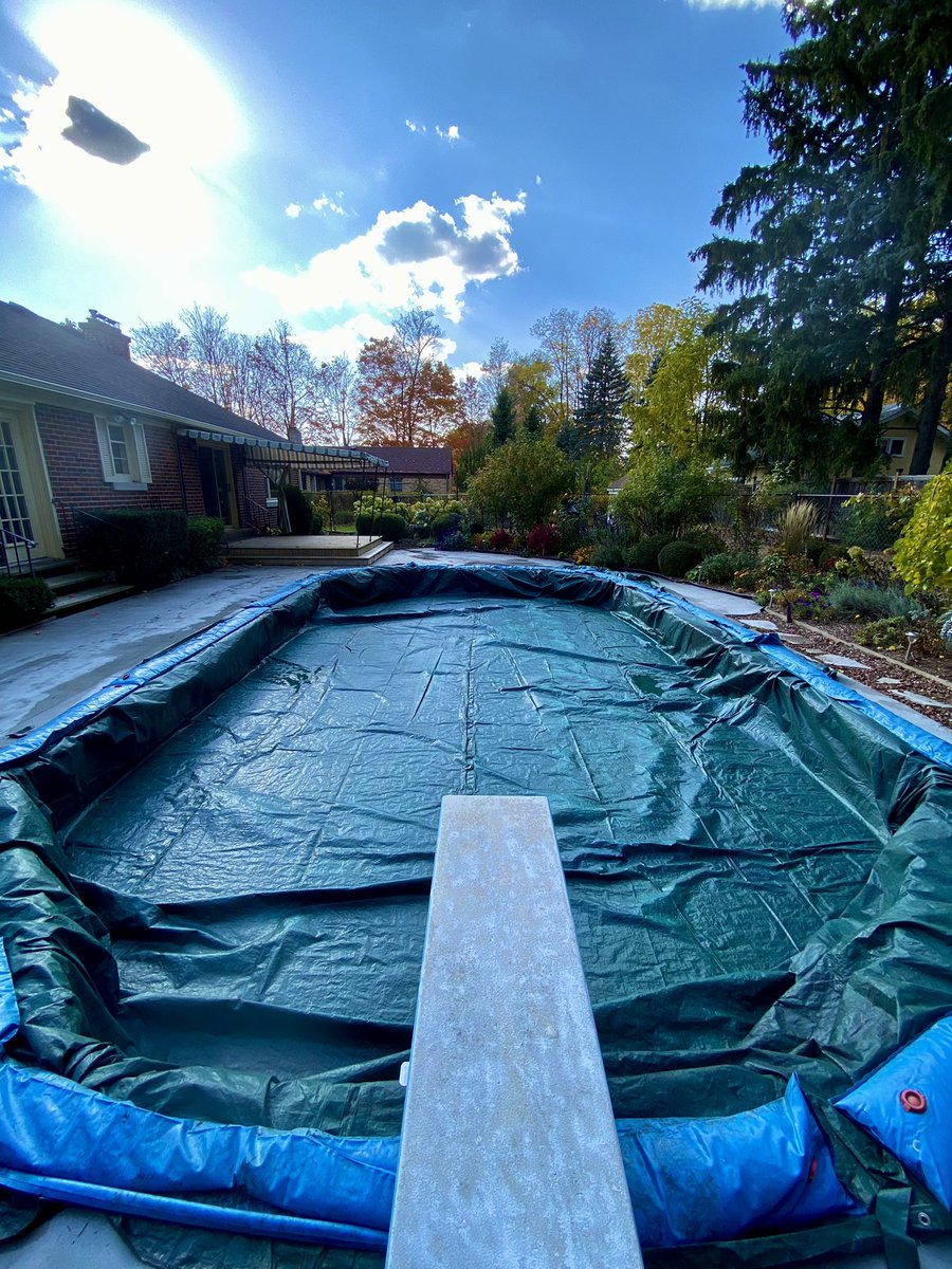 SturdyHugh's tweet photo. And so it must be done. Seasonal change. But still always a bit sad to see it covered. #Fall #HouseChores #PoolClosing Grateful to have had it and for my mom being able to swim in it. Till next year. https://t.co/27jdpr9i9G