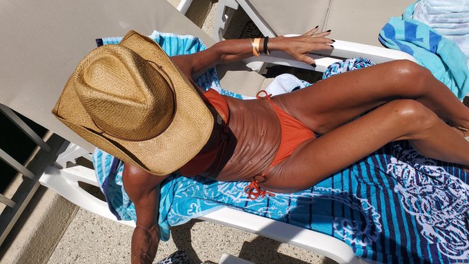 ⛱️ Had another incredible day at the beach, I hope you had a great day!!☀️ https://t.co/R44S5iqVMu<a href="/tag/porn"class="tags"><span>#porn</span></a>