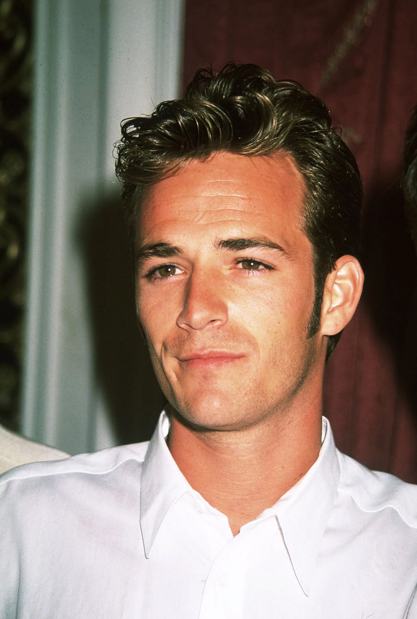 Happy Birthday to the late Luke Perry . 