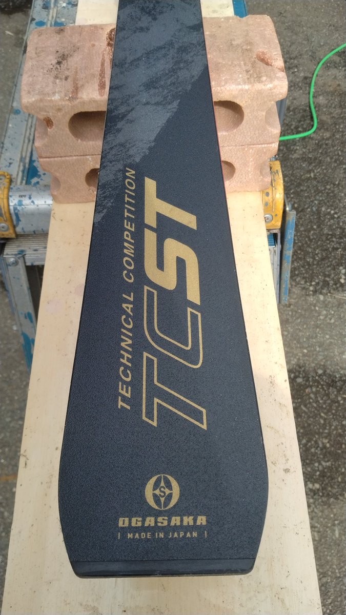 neko70707's tweet photo. スキー ワックスかけてた(笑)
ガリウムの製品が多いのは地元のお店がガリウム多く扱ってるから(^_^;)
これでシーズンなっても安心(^_^)
#オガサカ #TCST #スキー #ガリウム https://t.co/x0R18OncMA