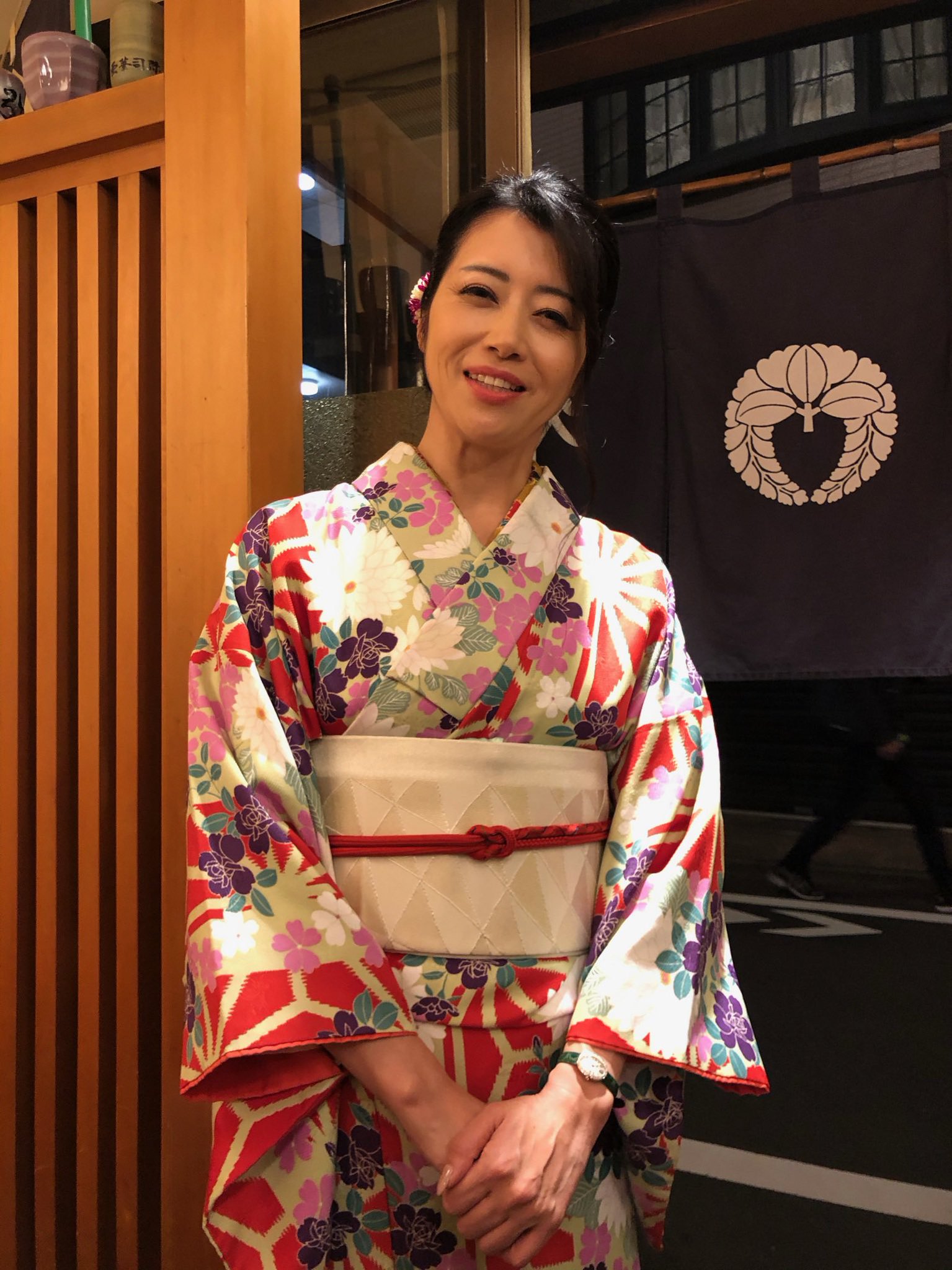 TW Pornstars - 2 pic. ソアラ. Twitter. 年に一度の鮨屋イベント💙 あと4日です💙 美味しいお鮨💙 綺麗な女将💙 ...