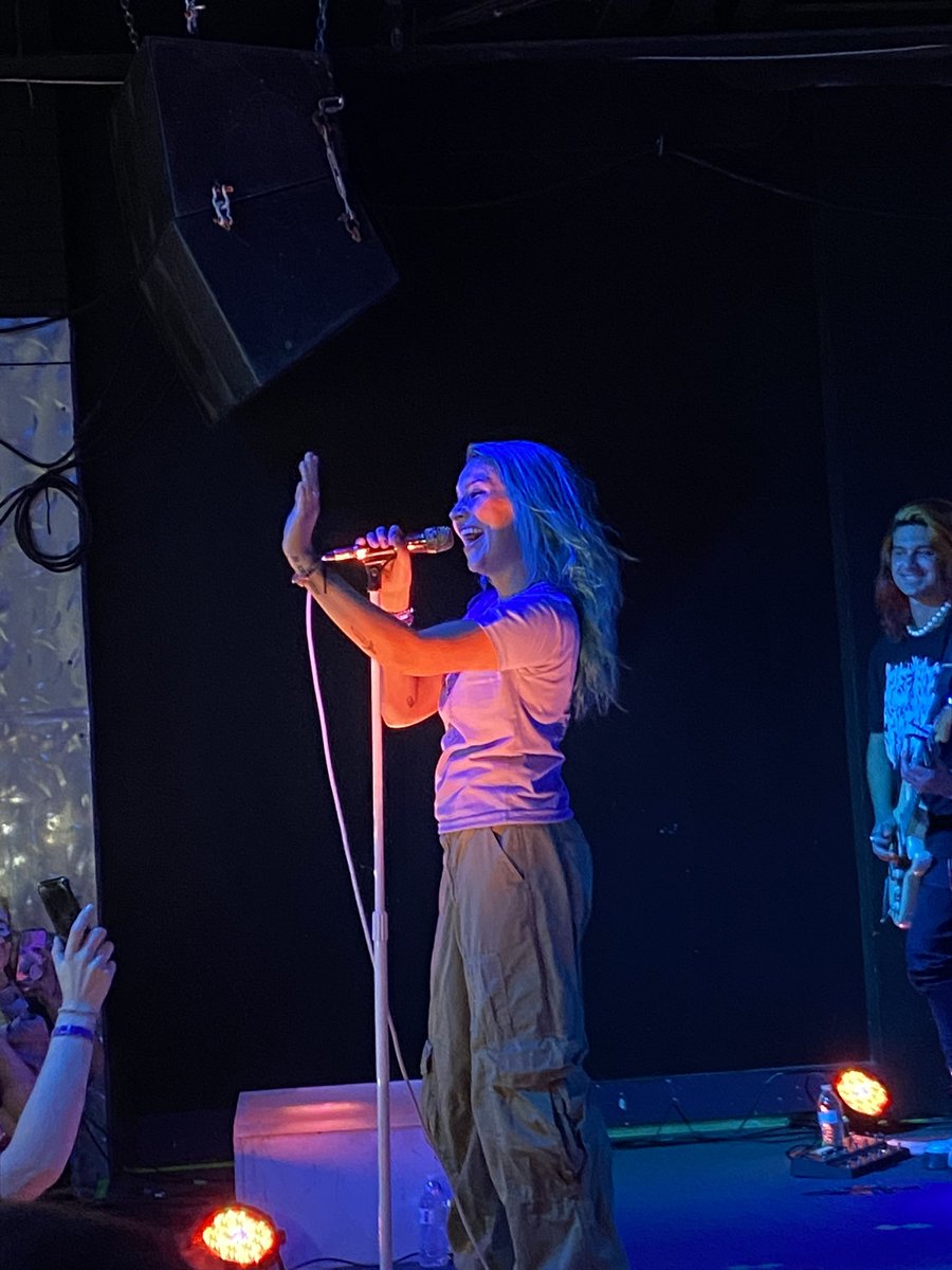 Brittany 🏳️🌈 (@lovintroyeboy) on Twitter photo You were incredible tonight <a href="/charlottesands/">Charlotte Sands</a> I’m so glad I got to witness your first ever headlining tour!! Here’s my fav pic of you I got tonight and here’s to many more years of this 💙 You were incredible tonight <a href="/charlottesands/">Charlotte Sands</a> I’m so glad I got to witness your first ever headlining tour!! Here’s my fav pic of you I got tonight and here’s to many more years of this 💙