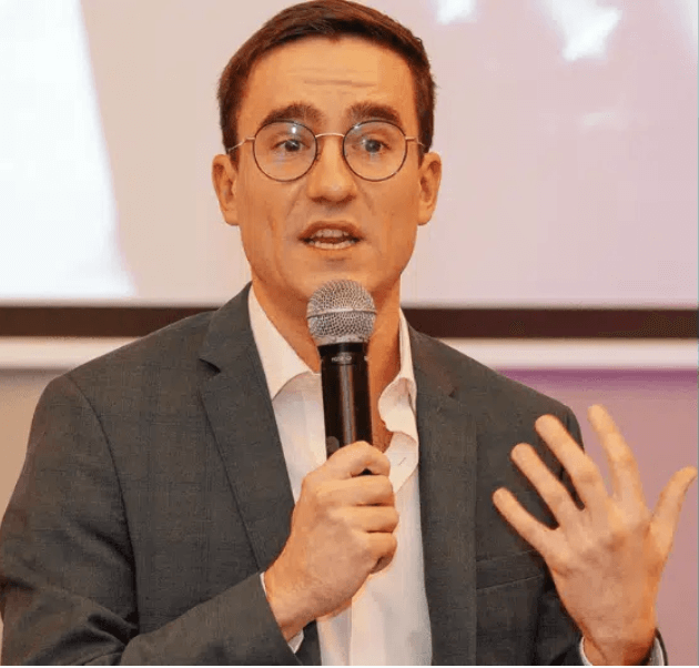 La <a href="/FNAIM/">FNAIM</a> tape sur Les Réseaux des <a href="/LMandataires/">la Maison des Mandataires</a> et ils n’aiment pas ça ! <a href="/V_Pavanello/">Vincent Pavanello</a>
>> bit.ly/3yw6uhm