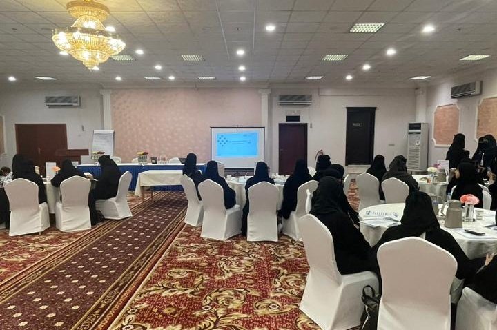 المدير العام لـ #تعليم_نجران يفتتح الورشة الوزارية التي نفذتها إدارتي التوجيه الطلابي للبنين والبنات بعنوان "مبادرة التوعية والتغيير الثقافي لأولياء الأمور" بحضور المساعدين للشؤون التعليمية وأولياء الأمور والطلاب والهيئة التعليمية.