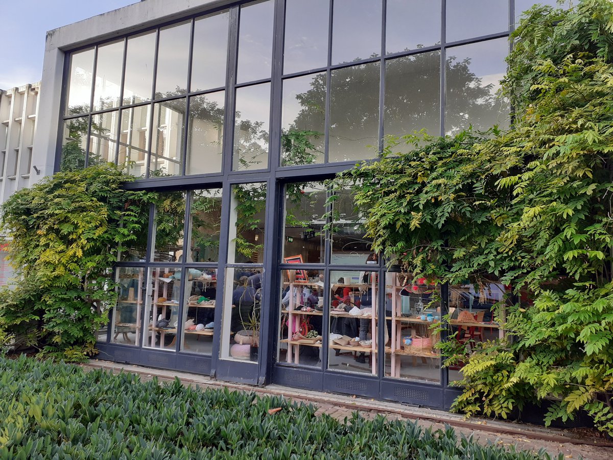 ENLIGHTENme_EU's tweet image. The second day of the @ENLIGHTENme_EU annual meeting at the @thebeach_design in the Wildeman area of Amsterdam - a wonderful location for very productive conversations on #urbanlighting @HorizonEU