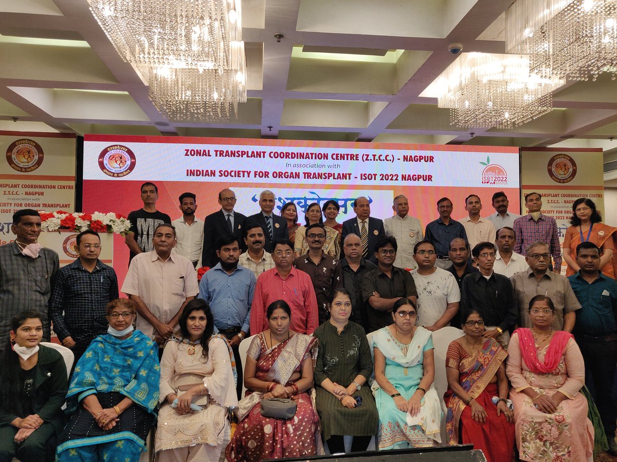 Organ recipients being acknowledged by ZTCC Nagpur at #ISOT2022NAGPUR