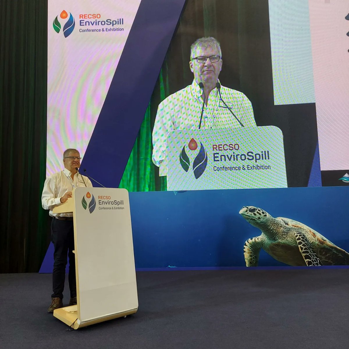 envirospill's tweet photo. #RECSOEnviroSpill2022 Technical Session 1
Theme: Oil Spill Preparedness & Response
#recsoenvirospill2022 #readiness #response #resilience #sustainable #spilltechnology #marinelife #aquaenvironment #iconexglobal #iconex #offshorevessels #emergencyresponse #technicalsession https://t.co/ucDHkZCAGR
