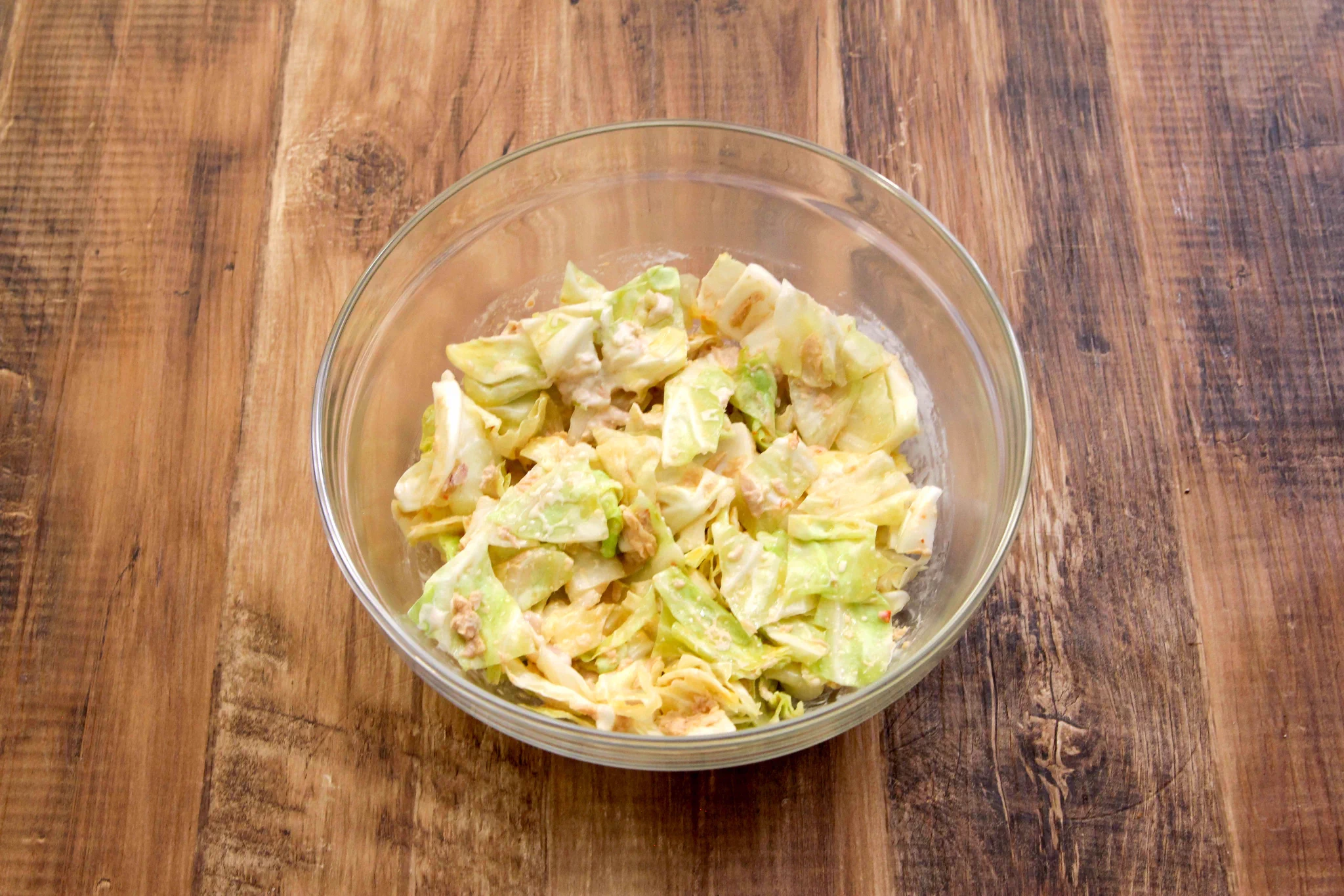 ご飯が進む&おつまみにも最高？！電子レンジで作れる簡単「キャベツ」レシピ！