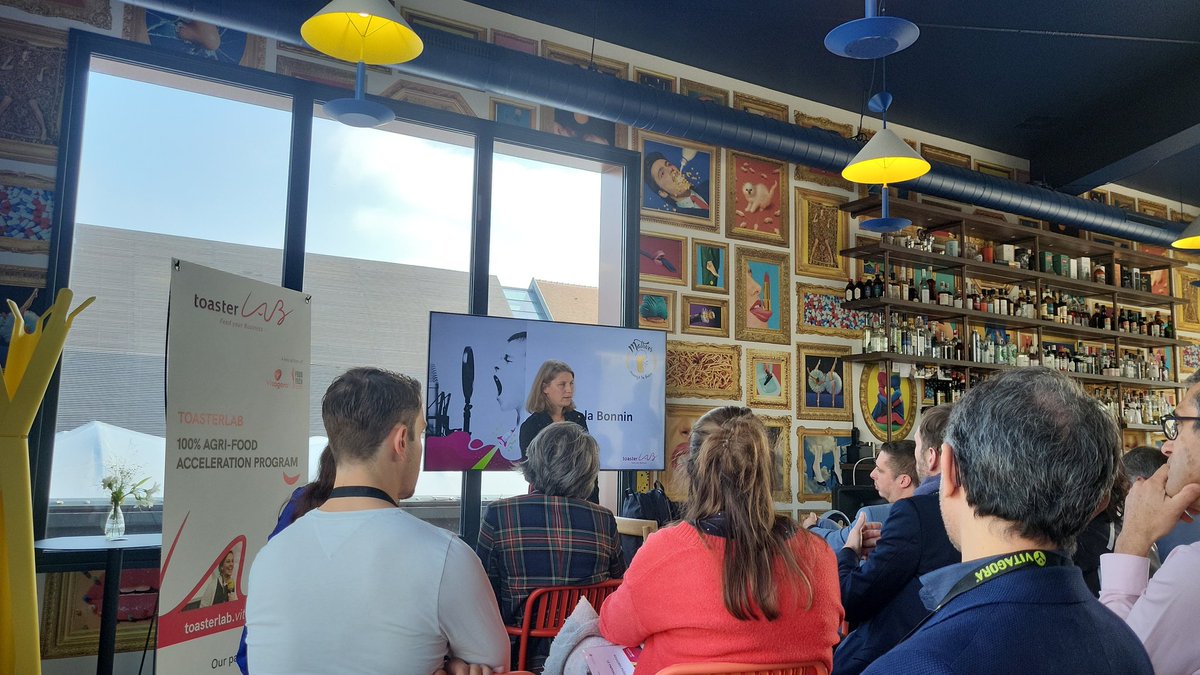 Début de la présentation de la nouvelle promo des #startups accompagnées par <a href="/toasterlab/">ToasterLAB</a> avec Lola Bonnin de Maltivor. Échanges nombreux avec l'auditoire, prouvant l'intérêt de cette activité !! A suivre.....