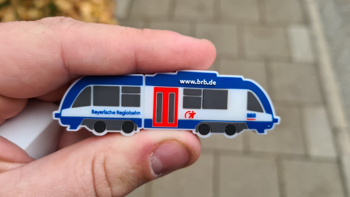 Ich habe einen süßen USB Stick bekommen #TeamLint <a href="/teamlint/">#TeamLint</a>