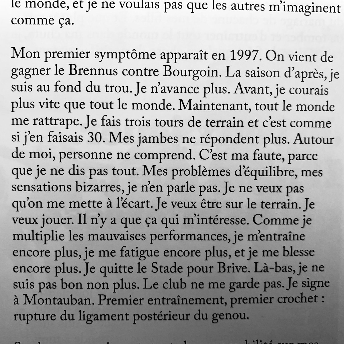 sebvaissiere's tweet photo. Ce n'est pas une itv sur la maladie. Ce n'est pas une itv sur le #rugby. Ce n'est même pas une itv.
C'est le témoignage saillant et sans chichi de #DavidBerty.
Lire le début ici: https://t.co/uJgx5axFER
Acheter là: https://t.co/ap13min00A
@LFSEP @MutduRempart
📸@benoit_rmi https://t.co/zY7VG0NJzE