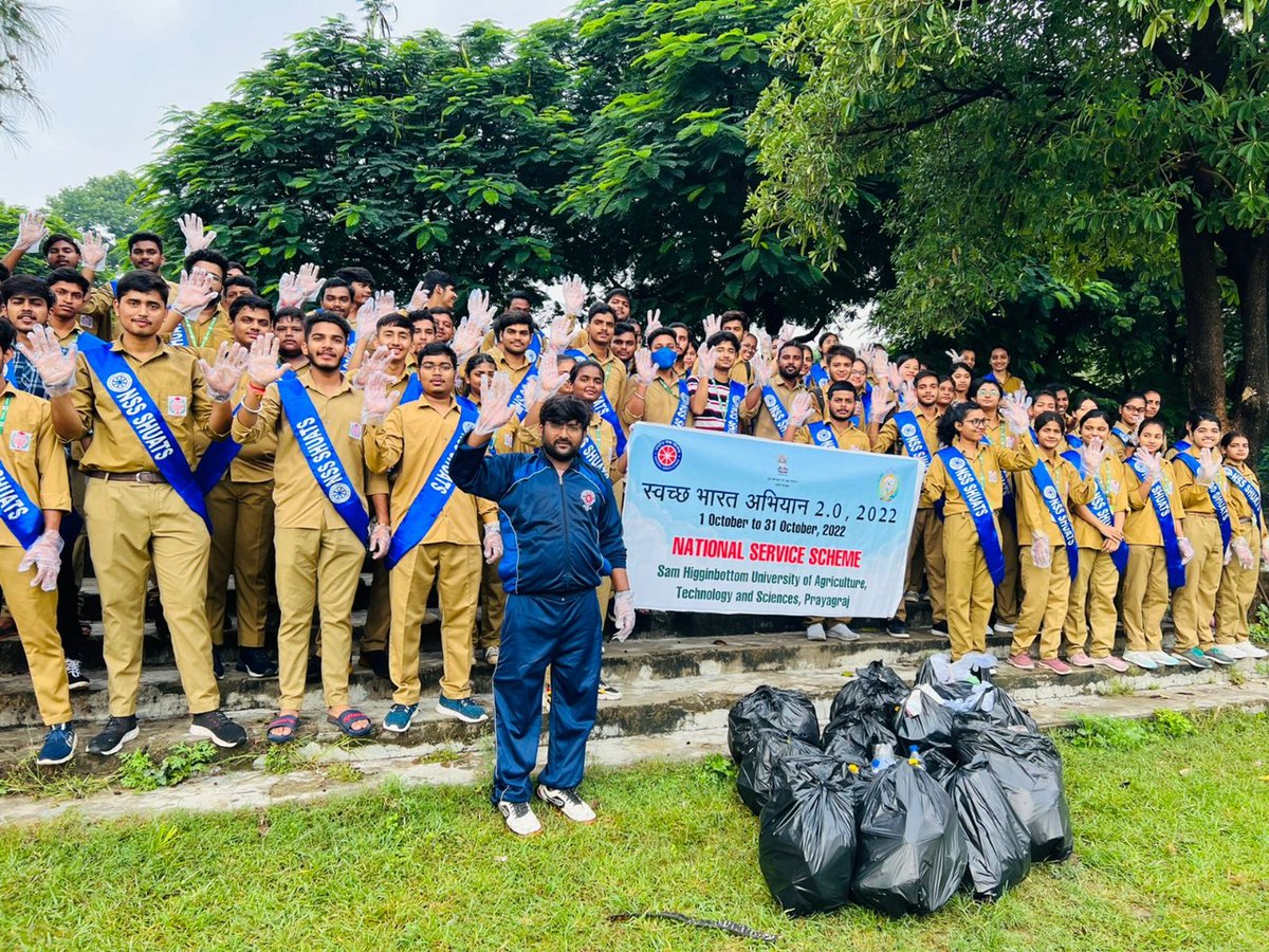 _NSSIndia's tweet photo. NSS Unit of Shutas Prayagraj, UP organised Fit India Plog Run and Cleanliness drive under #SwachhBharat2022 @ianuragthakur @Anurag_Office @NisithPramanik @NisithOffice @YASMinistry @sanjayjavin @NITKM2021 @pankajsinghips @pibyas @swachhbharat @PMOIndia @NSSRDLucknow https://t.co/uwRYnDTkqt