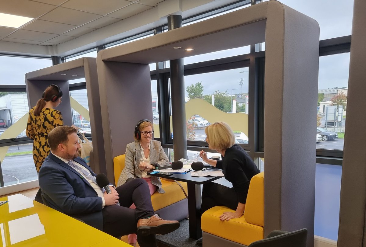 Delighted to have the first of our <a href="/Carlow_Co_Co/">CarlowCountyCouncil</a> <a href="/connectedhubs/">ConnectedHubs.ie</a> radio shows on <a href="/kclr96fm/">KCLR 96FM</a> today in Enteprise House opening with <a href="/eimeardeschemer/">Eimear Ní Bhraonáin</a> , Mary Wynne and <a href="/BrianODonoghue1/">Brian O’Donoghue</a>  <a href="/CarlowLEO/">inCarlow | Carlow LEO</a> <a href="/connectedhubs/">ConnectedHubs.ie</a> projected delighted to receive support under #ourruralfuture @HHumphreysFG