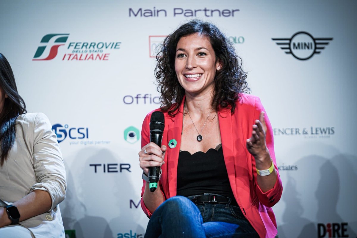 coderblock's tweet photo. Yesterday we came back to Turin to take part in the #FestivaldelMetaverso: the first of a long series of events promoted by @Angi_tech ๐
As partner, we joined a panel about the opportunities for companies in the #metaverse.
#coderblock #coderblockmetaverse https://t.co/aULXhqccRW