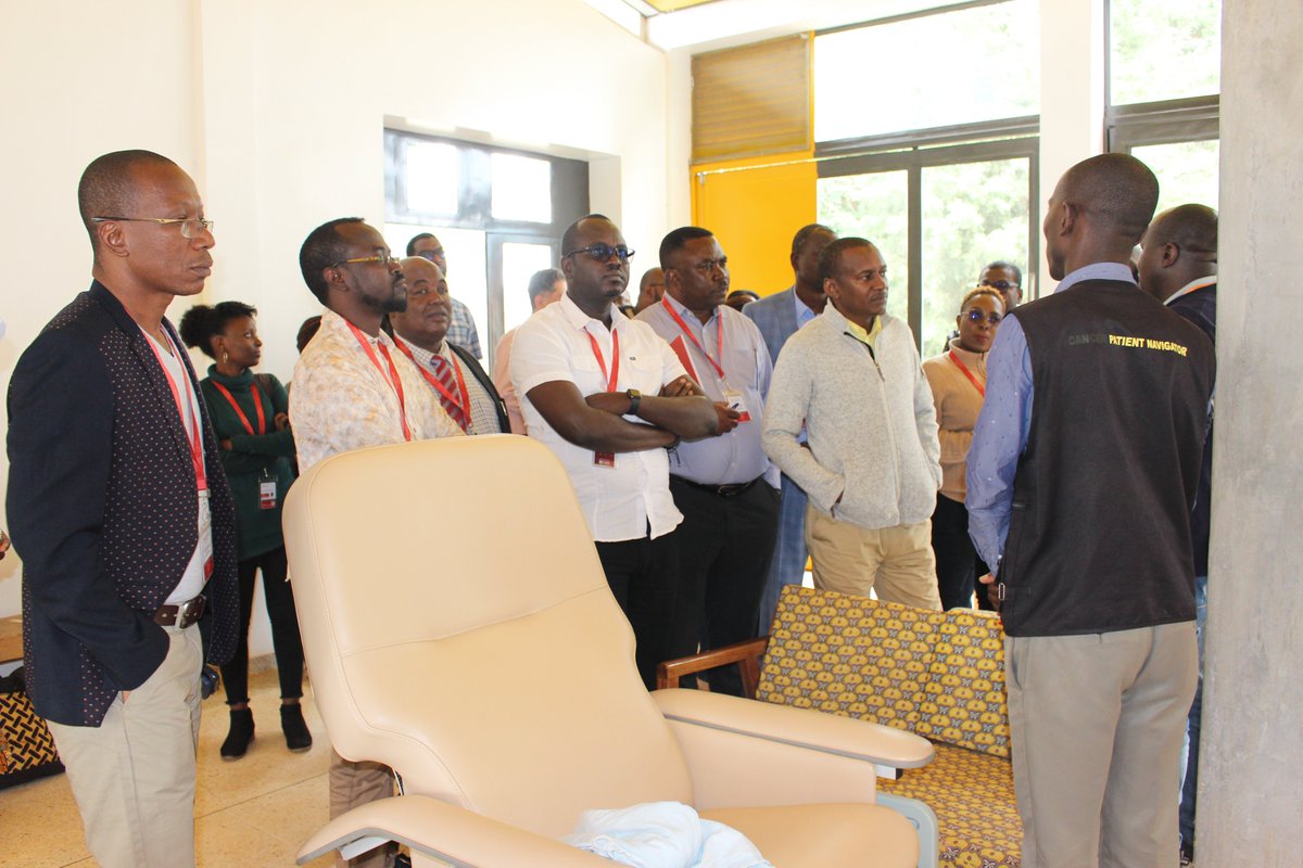 ughe_org's tweet photo. Earlier this week, the participants in #UGHE Global Health Delivery Leadership Program #GHDL visited Butaro District Hospital, Kirambo & Rwerere Community Health Centers, and Community Health Workers to learn about Rwanda's community health system & community health insurance. https://t.co/CrVGWEyarv