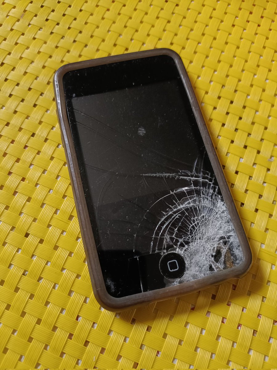 Found my iPod touch that I dropped a dumbbell on at the gym 8 years ago.

I was soo devastated 😭