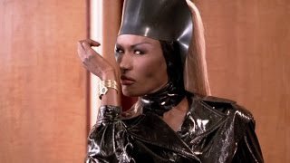 supnashex's tweet photo. Waited a while to get this idea out finally SHE is here …
Beyoncé x Boomerang 
#RENAISSANCE #gracejones #eddiemurphy #halleberry #robingivens #cozy #move #aliensuperstar #tinacityoncé #youtube #content #blackcinema #blackfilm #newcontentweekly #subscribe #newsubcribers https://t.co/k5AHegFGPu
