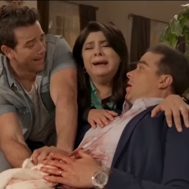 yoareynoso07's tweet photo. No dejamos de llorar*😭😭
Mis ojos inflamados de tanto llorar, llega a lo más profundo de mi corazón🥺🥺💔🫶🏻
#Refugio #VictoriaRuffo #Patricio #alenones @victoriaruffo31 @alenones https://t.co/lPlvDJRn9N