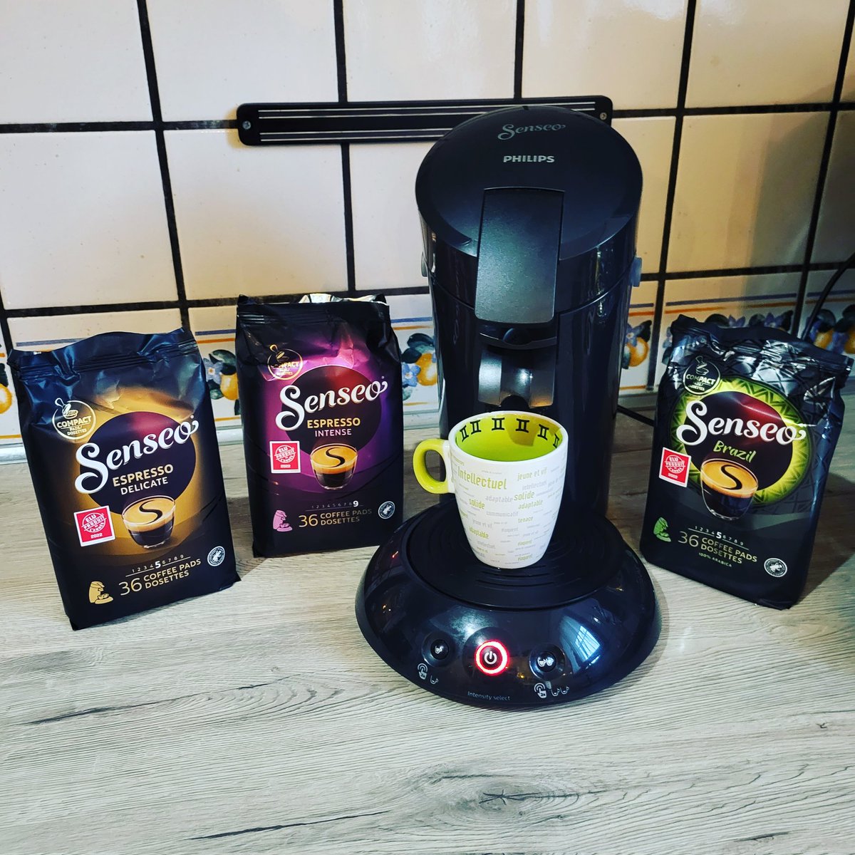 kate_l66's tweet photo. Sélectionné pour goûter et  vous faire découvrir nouvelles dosettes senseo expresso .

#monespressosenseo 
#moussedelicate
#dosettespecialeespresso https://t.co/92LtG62LVC