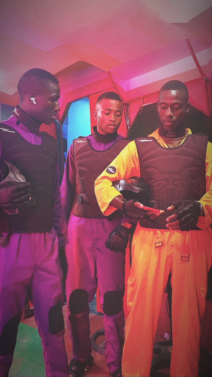 A_AhmadRufai's tweet photo. Paintball #mandelas https://t.co/LfiVIAGRxx
