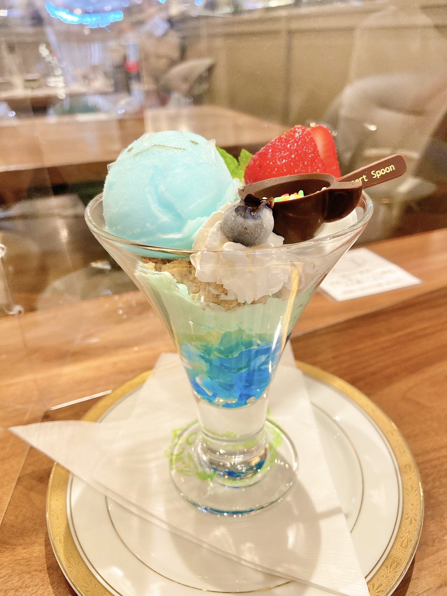 丸福珈琲×すみっコぐらしきた🍨✨😆