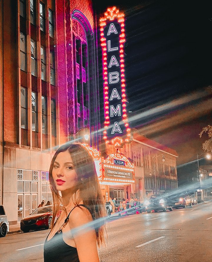 ⠀   ⠀
⠀   ⠀ ⠀   ㌖ 𝐃𝐄𝐌𝟎𝐍 · αrën't чou s𝗰̶𝗮̶𝗿̶ed?
⠀  ⠀⠀    the s𝖍αdoɯ on t𝗵e moon αt n̷i̷g̷h̷t̷