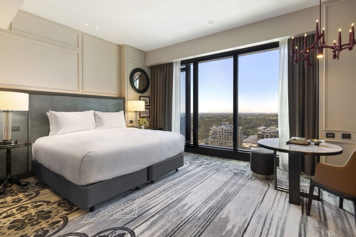9to5AU's tweet photo. @SofitelAdelaide is the proud accommodation partner of #9to5AU and is inviting you to experience luxury with their Theatre Accommodation Package. Don't miss this exclusive offer, book now - https://t.co/WcVMy5nS2L ⏰✨ https://t.co/yjqUGgZyKy