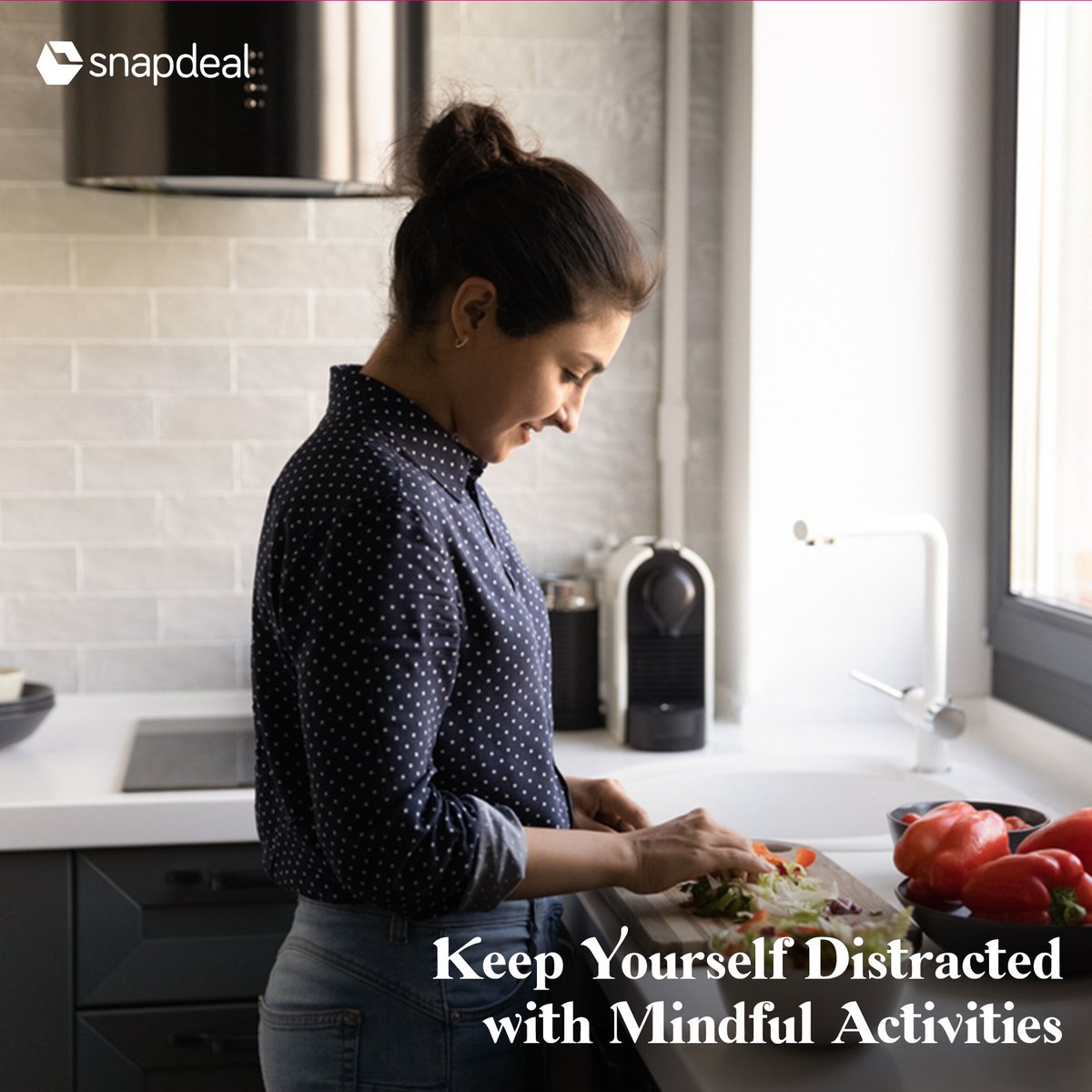snapdeal's tweet photo. Sail through the day smoothly while fasting with these tips!
#Snapdeal #KarwaChauth #Karwachauthspecial #KarwaChauthTips #Love #Couple #Wife #Tips #Hacks https://t.co/K65HXcG0iu
