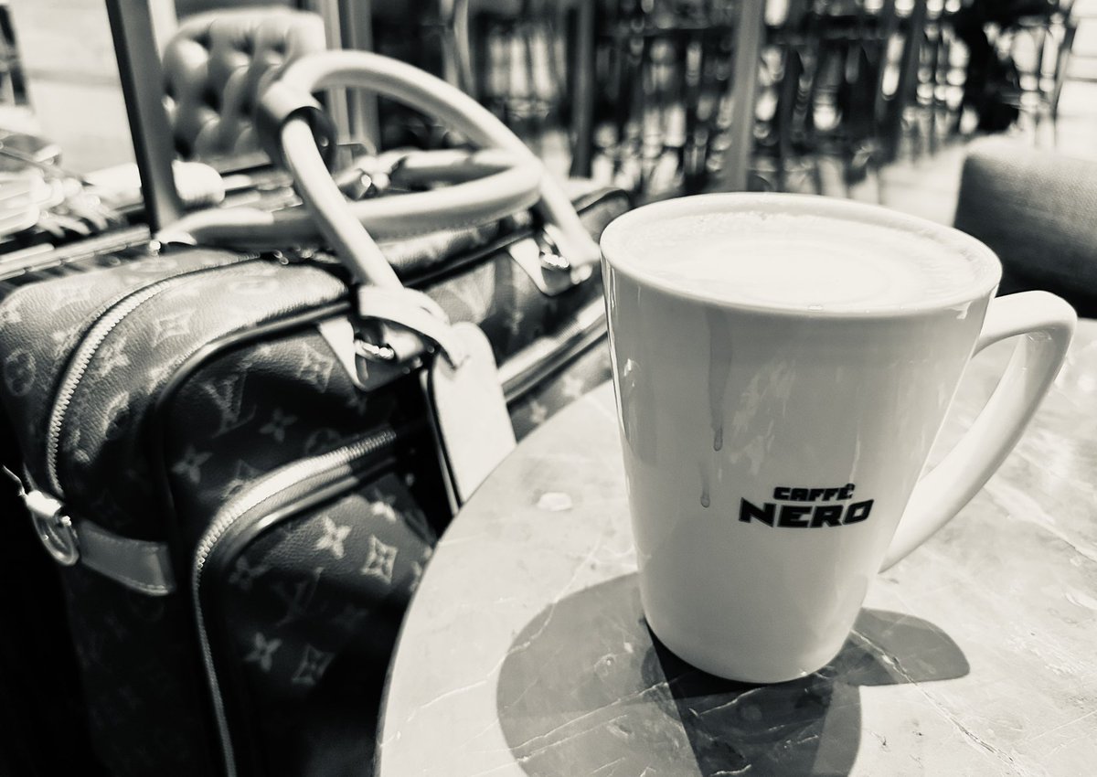 EricWearsTweed's tweet photo. @CaffeNero_US @HeathrowAirport #QueensTerminal #espresso A quick cup, before heading into #London...! https://t.co/1MSf6VI909