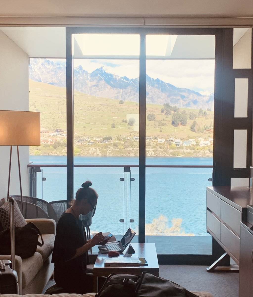 #Queenstown you are a little bit gorgeous and the perfect place to design the law firm of the future. Looking forward to working with the #FutureFirmForum crowd and Simon Tupman to do just that. 
#legaldesign #lawfirmbusinessmodels #hivethinkp  #hivelegal #improvetheexperience