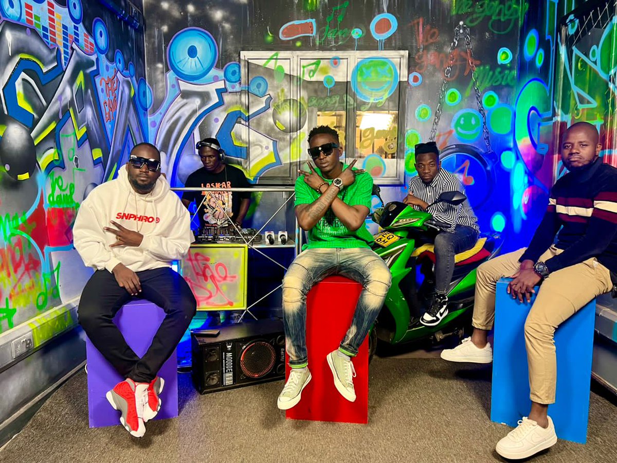 DeejayJemmo tweet media