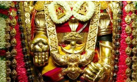 speakingtree's tweet photo. #STArchives
There is hardly any god in Hindu mythology that is not seen in both a sitting and standing position --- however the idol of Lord Sri Venkateswara In Tirumala Temple is always seen in a standing position
https://t.co/2q5RgdMt1y https://t.co/0mbnA47eAt