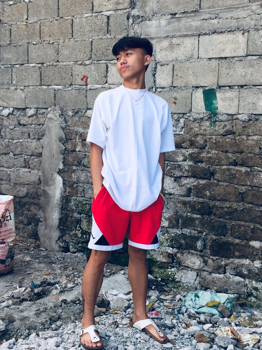 twianingzz's tweet photo. mine beh? https://t.co/jtVQfkEI71