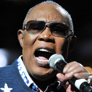 mariobianchi18's tweet photo. Il #12ottobre 1935 è nato #SamuelMoore. Noto per aver composto tra il '61 e l'81 il più importante duo soul di sempre, Sam & Dave in coppia con Dave Prater. È nella Rock & Roll Hall of Fame e Grammy Hall of Fame. Dopo lo scioglimento del duo ha avuto una lunga carriera solista. https://t.co/Zy6SOpXyVj