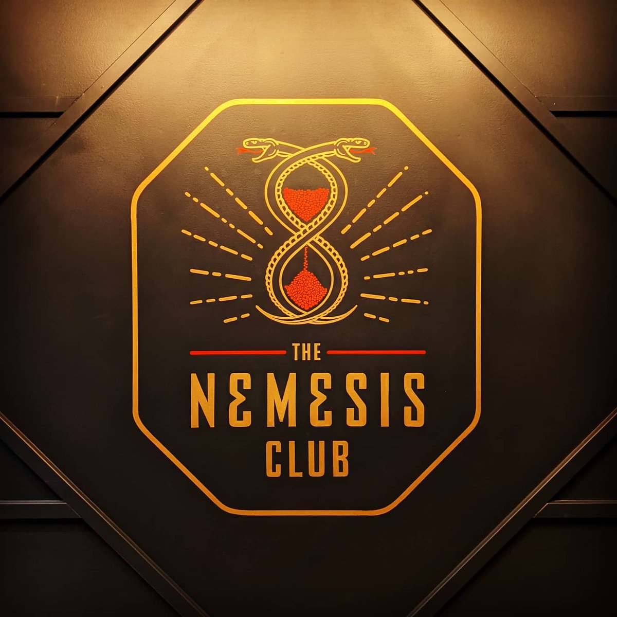 emersivemachine's tweet photo. We're not quite open yet at The Immersive Machine, but there are plenty of great AZ Escape Rooms to visit! Hidden away in The Soda Jerk Milkshake Bar, the The Nemesis Club is home to 2 great experiences: E.V.I.L. Robots and Mogollon Monster. Learn more at https://t.co/dwCth5UsGI https://t.co/qzqrFvQ9yD