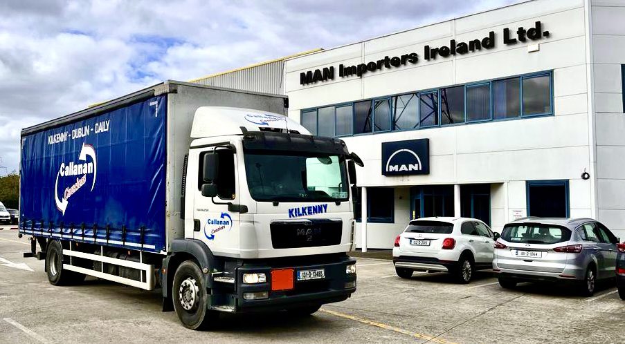 CallananCourier's tweet photo. MAN itโs gonna be a long dayโฆ.. ๐Today we have vehicles in Wexford, Cork, Kinsale, Shannon, Limerick, Tullamore, Athlone, Galway, Westport, Waterford, Kildare, Carlow, Meath, Navan & Dublin #mad4tar #busyone #courier #kilkenny #logistics https://t.co/OjEG4S6EW9