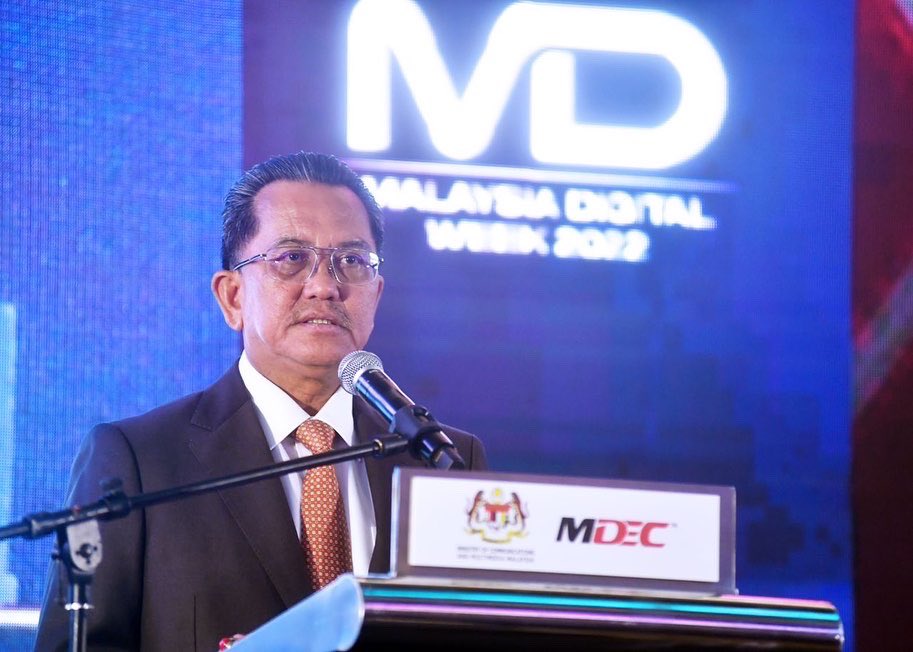 komunikasi_gov's tweet photo. 𝐊𝐔𝐊𝐔𝐇𝐊𝐀𝐍 𝐏𝐄𝐑𝐀𝐍𝐀𝐍 𝐌𝐀𝐋𝐀𝐘𝐒𝐈𝐀 𝐒𝐄𝐁𝐀𝐆𝐀𝐈 𝐇𝐀𝐁 𝐒𝐄𝐑𝐀𝐍𝐓𝐀𝐔 𝐁𝐀𝐆𝐈 𝐏𝐄𝐋𝐀𝐁𝐔𝐑𝐀𝐍 𝐃𝐈𝐆𝐈𝐓𝐀𝐋 https://t.co/x5RpCNwCFd