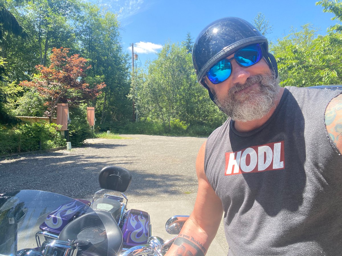 carp8332's tweet photo. @RobertM59744294 Been there done that got a damn Tshirt just HODL don’t ever invest what you can’t afford to lose either! https://t.co/nzEi0TJqZc