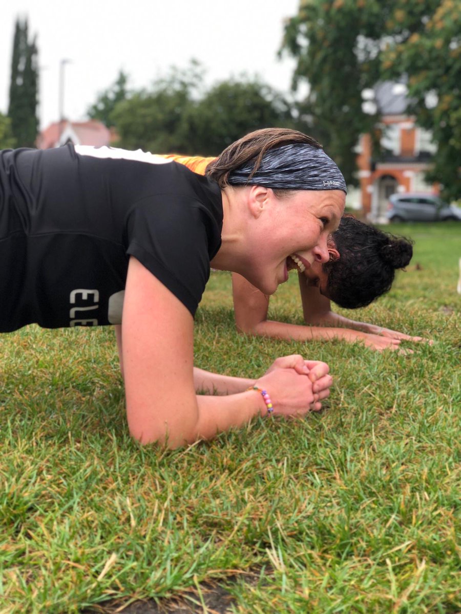 tootingnewsie's tweet photo. Free fitness trial with One Element #Tooting, who run weekly cardio HiiT, circuits &amp; kettlebell sessions + loads of social events, inc post session coffees &amp; drinks, Sunday walks, Halloween parties, &amp; surf, yoga &amp; ski trips!
Book your free trial: https://t.co/wl6ToypV13
#ad https://t.co/eF6uA2goMd