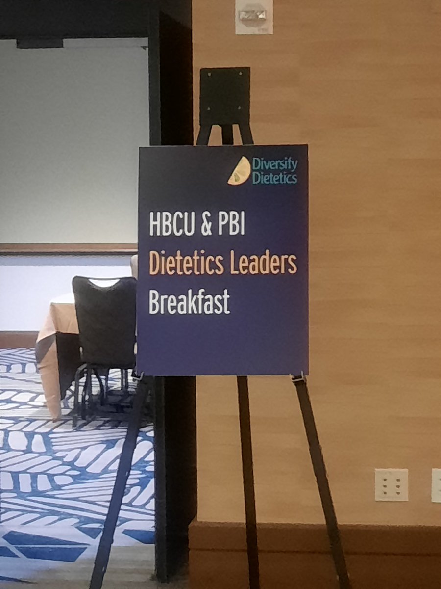 Marie_RD_CHES's tweet photo. It was a pleasure attending the HBCU &amp; PBI Leaders Breakfast  @eatrightFNCE hosted by @diversifyrdn  this morning! Let's keep the dialog going!!! #FNCE #FNCE2022 #diversifydietetics @eatrightPRO @eatright https://t.co/J16B9JYqTl